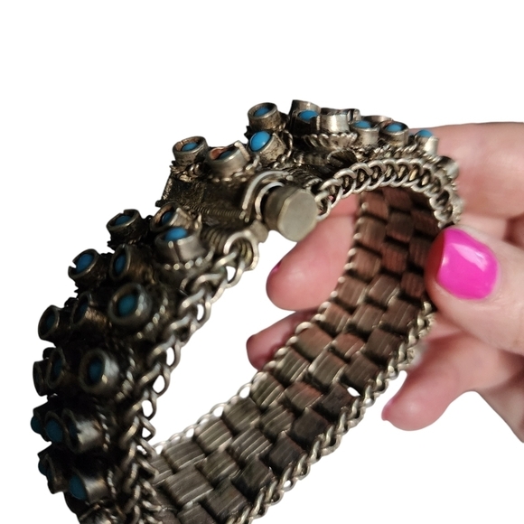 Rare Indian Antique Slivertone and Turquoise Necklace and Bracelet from 1950s - Picture 16 of 16